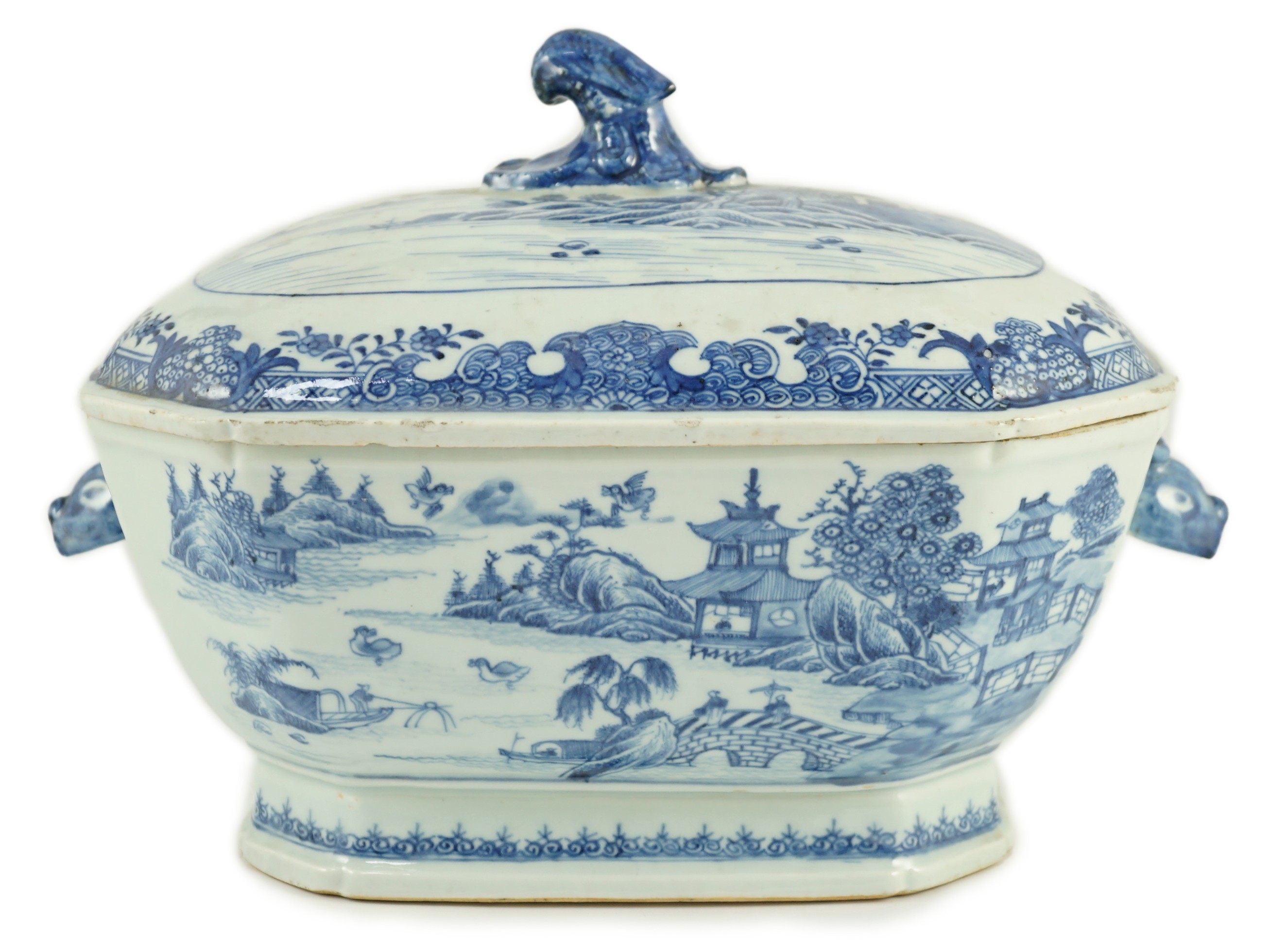 A Chinese blue and white tureen and cover, Qianlong period, 35.5cm wide, one handle re-attached